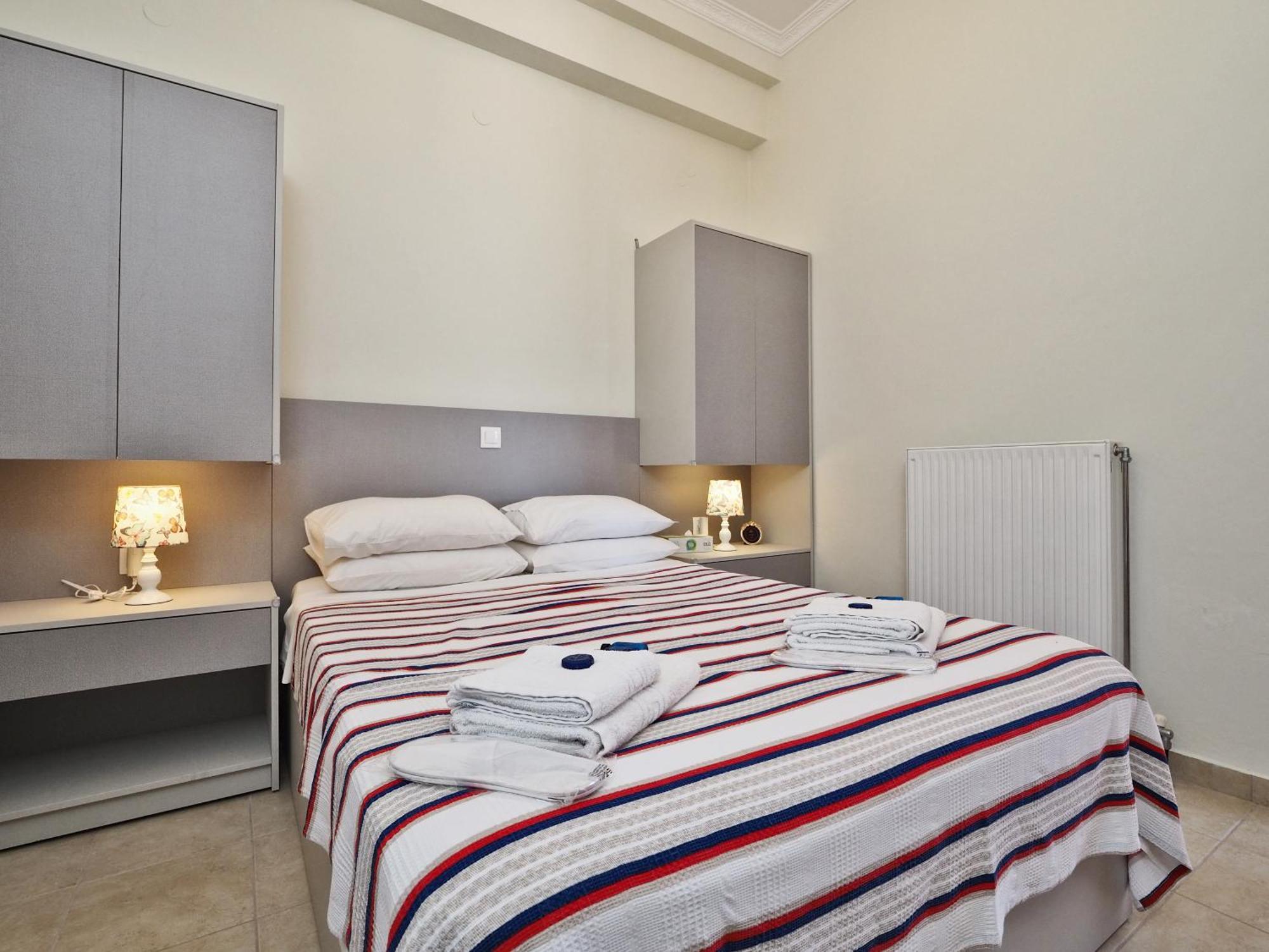 Villa Euphoria Apts Afión Exteriér fotografie